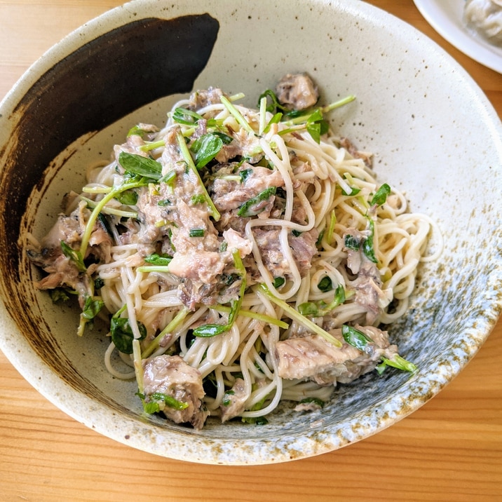 混ぜるだけ！さばマヨそうめん